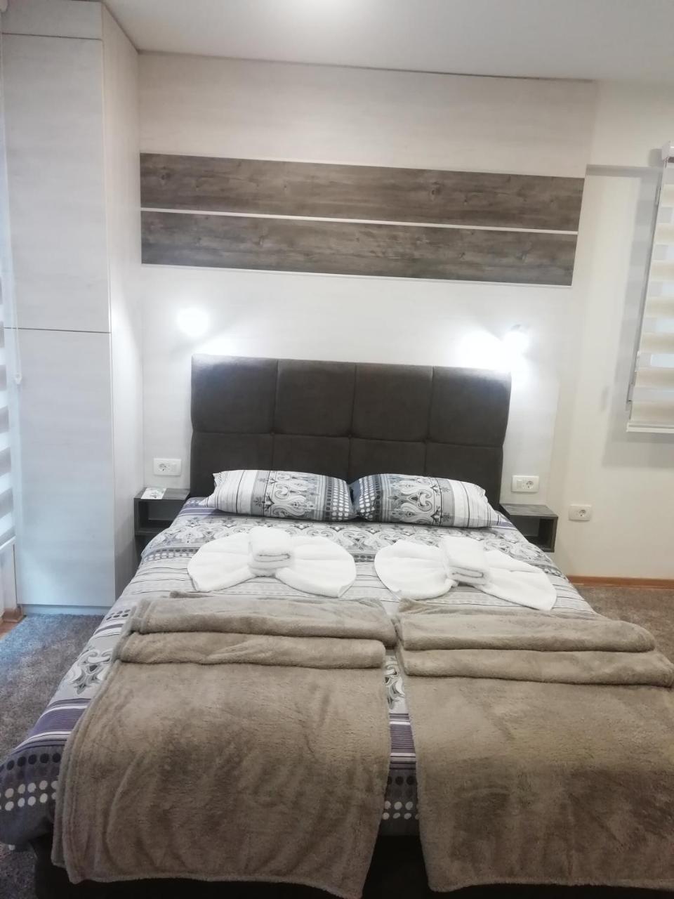 Apartman Centar 1 อูชิเซ ภายนอก รูปภาพ