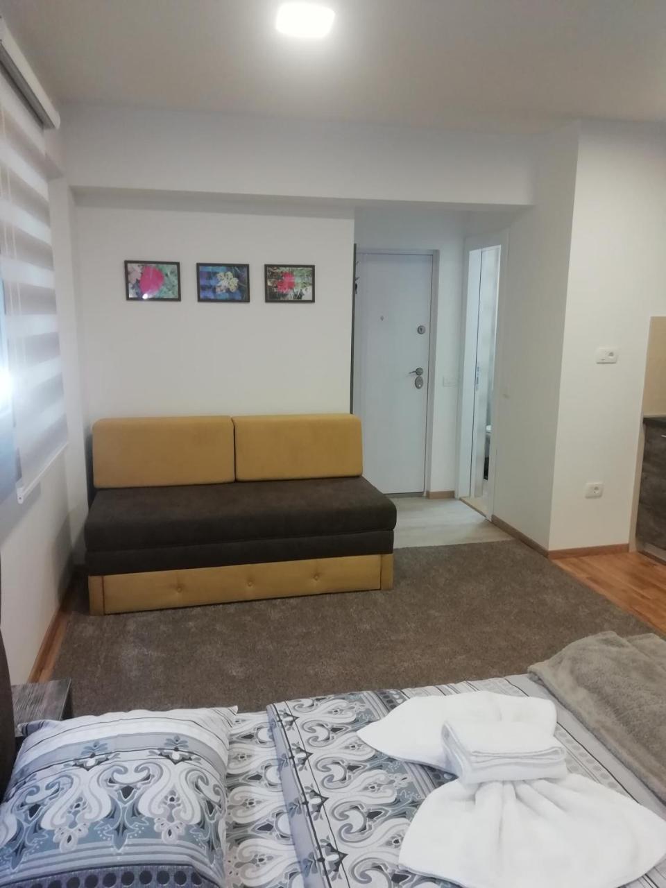 Apartman Centar 1 อูชิเซ ภายนอก รูปภาพ